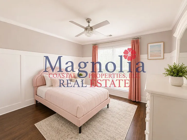 723 Oxford Dr — Photo 11