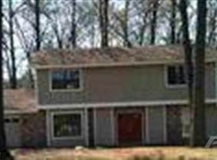 32 Weatherwood Ln, Maumelle, AR 72113