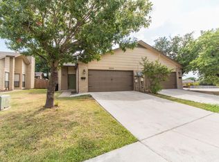 2206 Heritage Cir, Carrollton, TX 75006