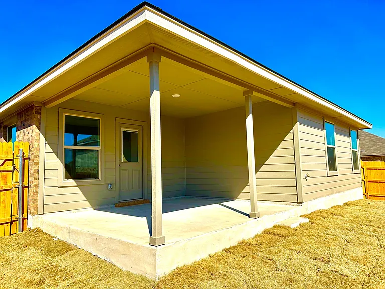 8929 Alabama Ave — Photo 29