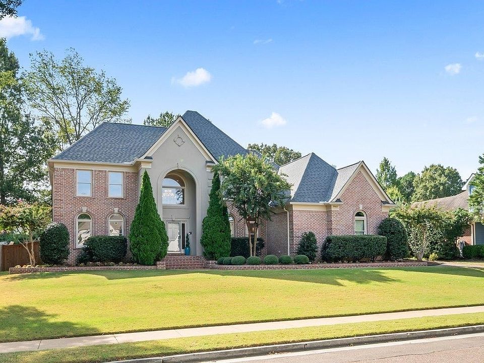 1st image of 9907 S Houston Oak Dr