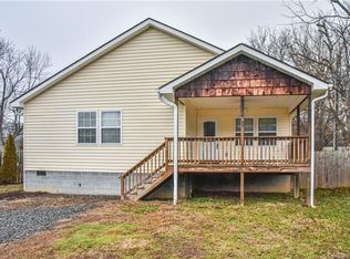 41 Wachayu Dr, Clyde, NC 28721