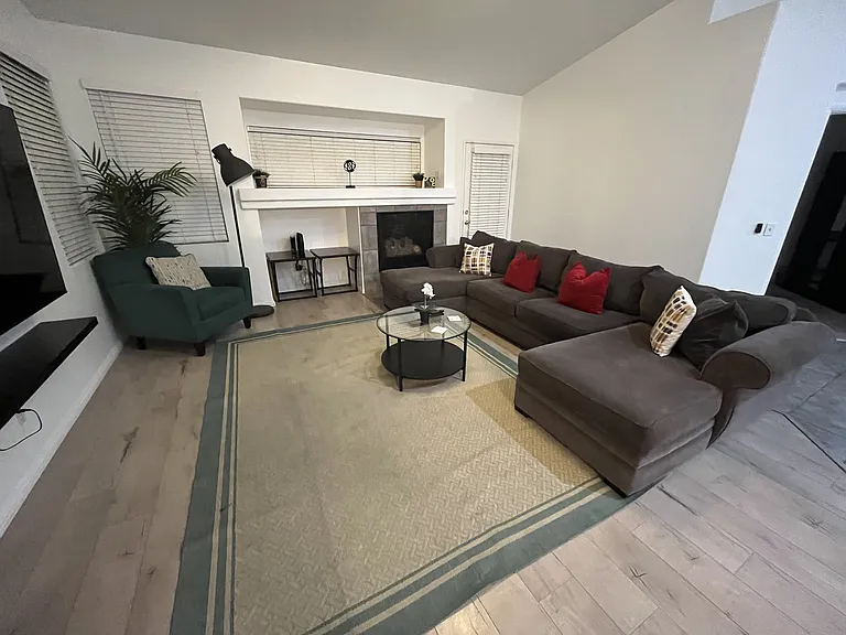 15860 Alisa Viejo Ct — Photo 4