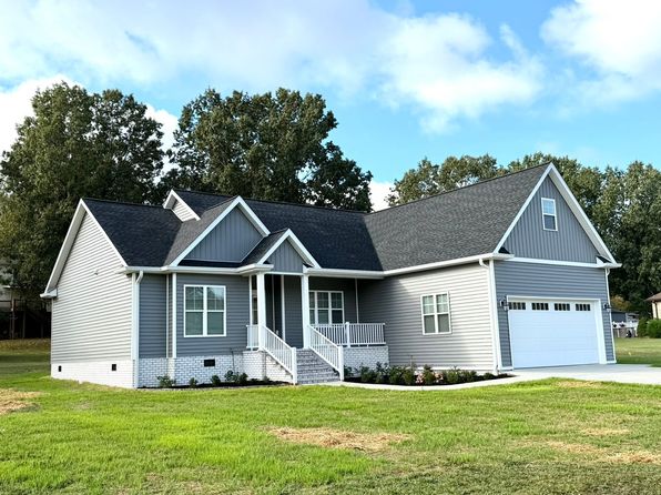 245 Royal Park Dr