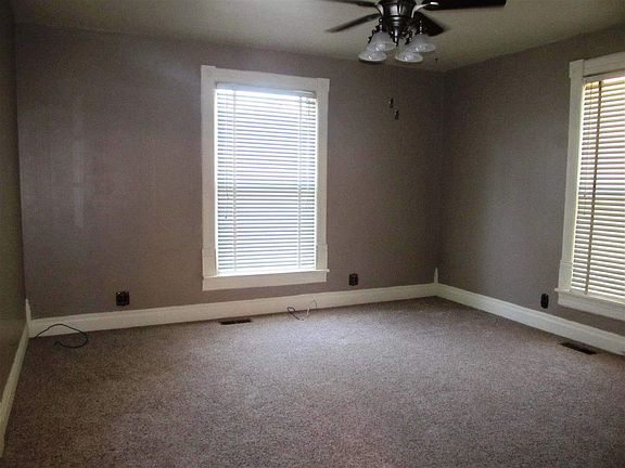 2nd image of 327 N 17th St