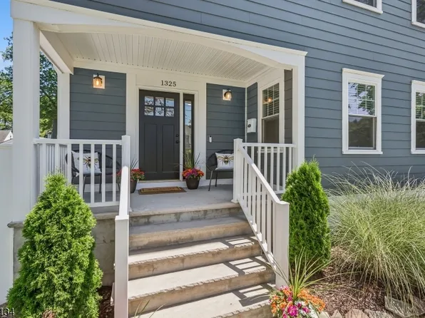 1325 Boulevard, Westfield Town, NJ 07090