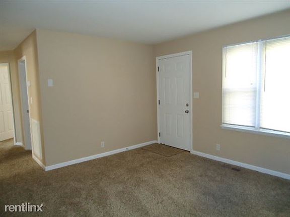 214 CROSSLAND AVE 10-29-2012 (22)