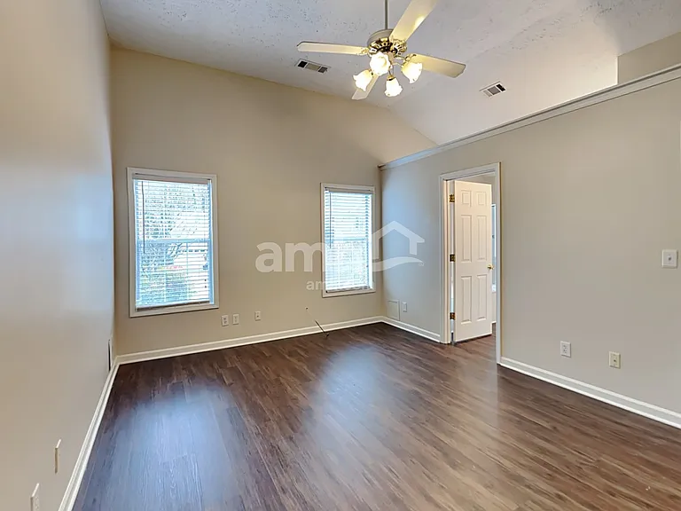 675 Lendl Ln — Photo 12