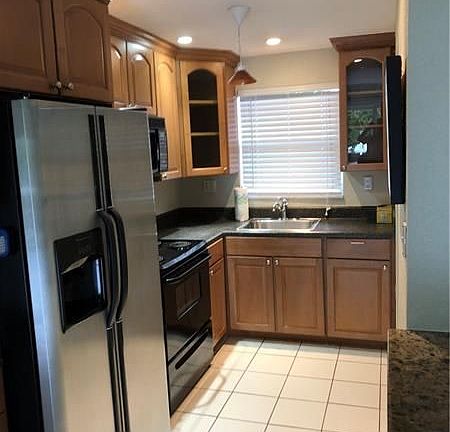 2nd image of 2901 NE 51st St APT 3