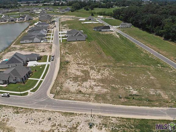 5th image of 17489 Lions Ear Ln