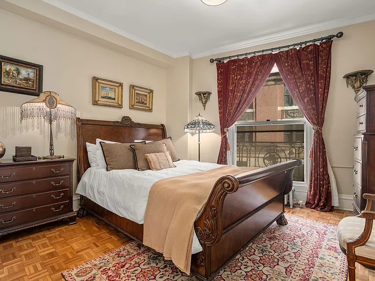 21 Beacon St #3H — Photo 9