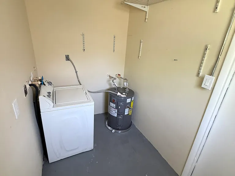 926 S F St #1 — Photo 7