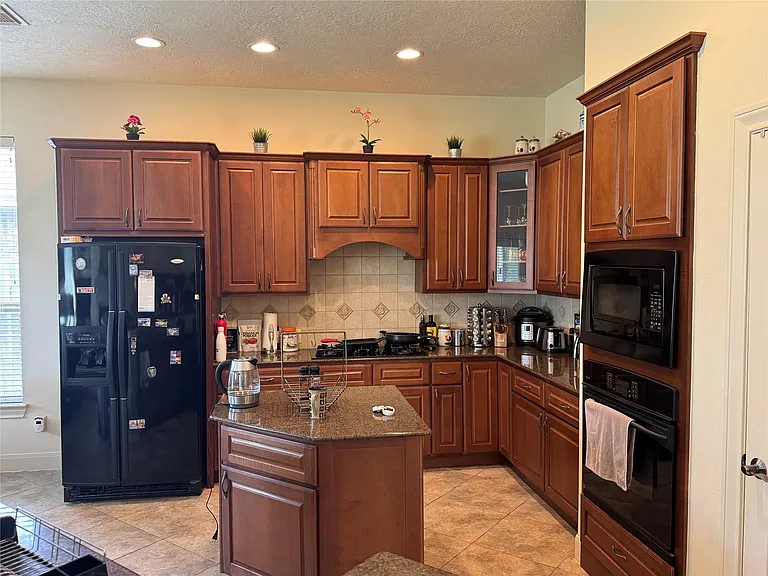3606 Quiet Meadow Ct — Photo 11