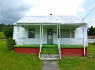 295 Sinking Creek Rd, Pembroke, VA 24136