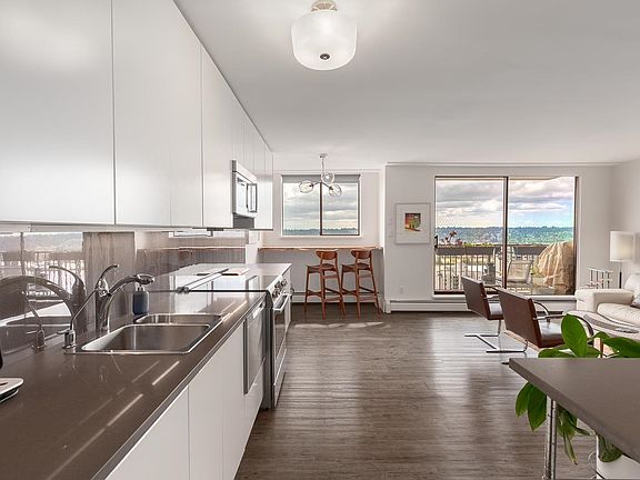 2nd image of 320 Royal Ave #1502