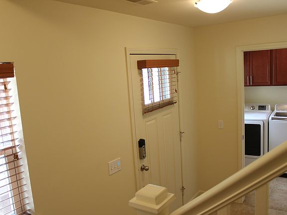 4th image of 3088 Kilmer Dr #1