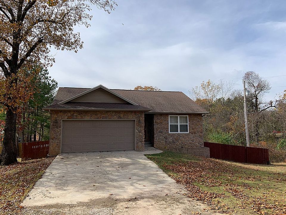 1st image of 13335 Longridge Ln