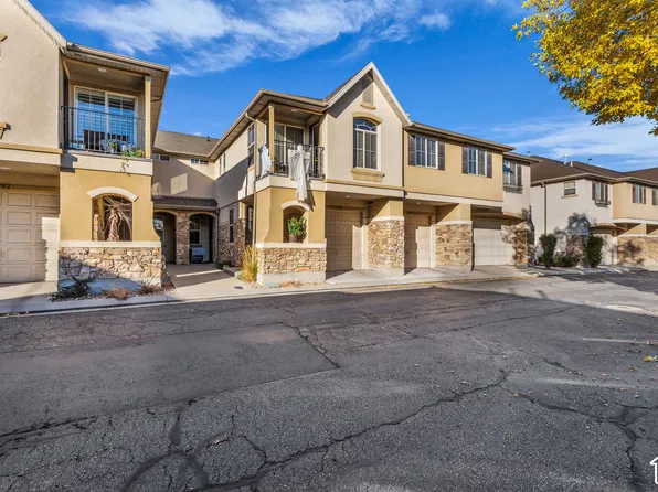 6776 S Harbonne Ln, West Jordan, UT 84084