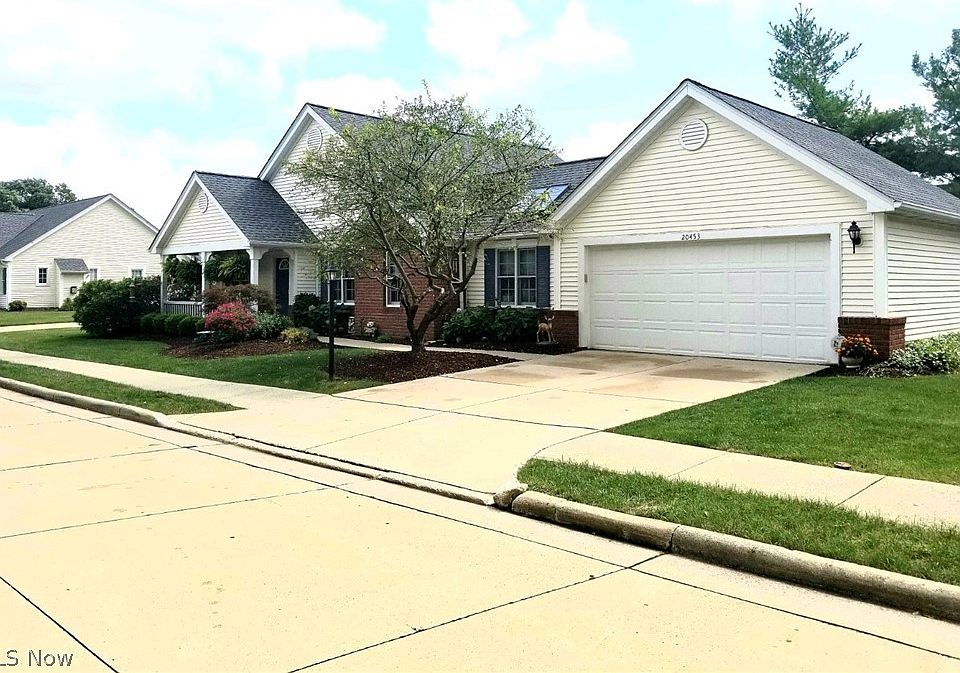 1st image of 20453 Berkshire Cir