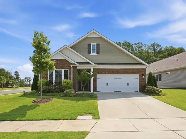 2003 Knight Crossing Rd, Durham, NC 27703