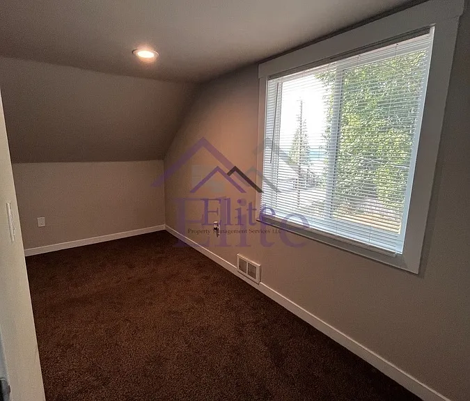 2111 E State Route 3 — Photo 15