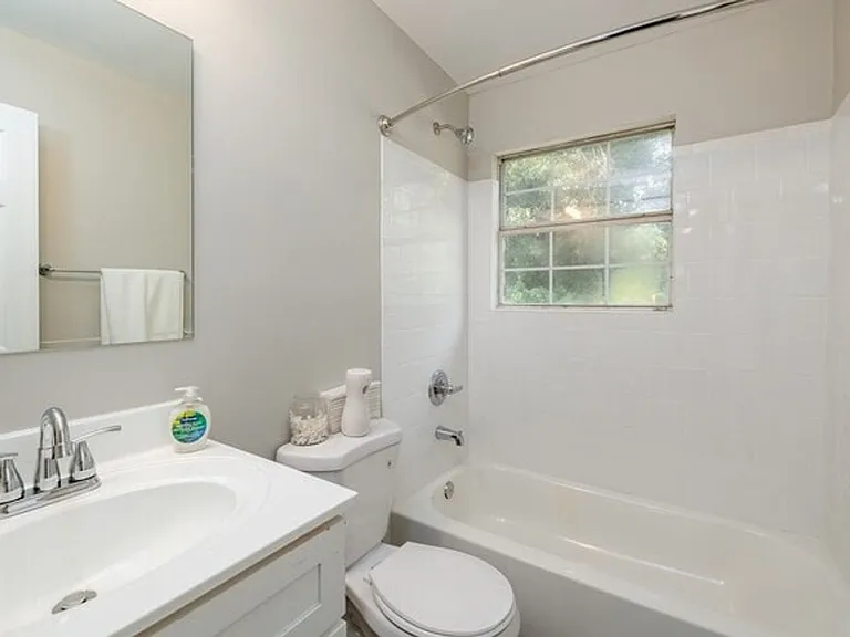 Stanton Yards 1, 2 & 3 Bedroom Availability — Photo 11