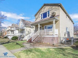 4225 N Avers Ave, Chicago, IL 60618