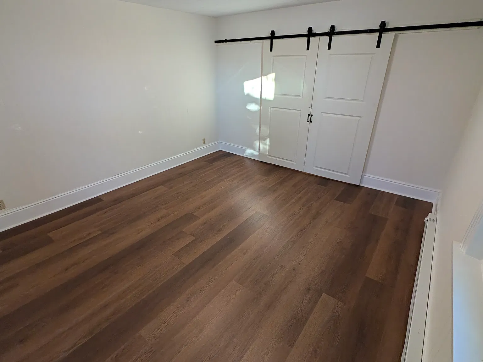 418 Main St — Photo 3