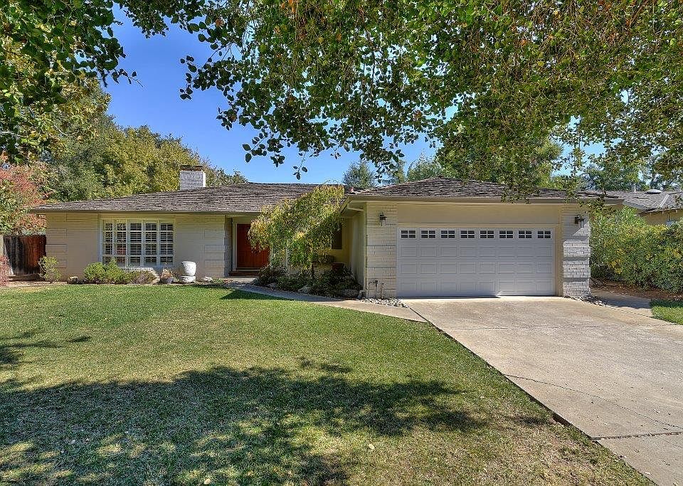 1st image of 1093 Eastwood Ct