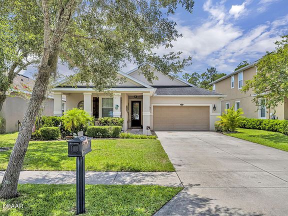 4th image of 121 Grande Berwick Ct