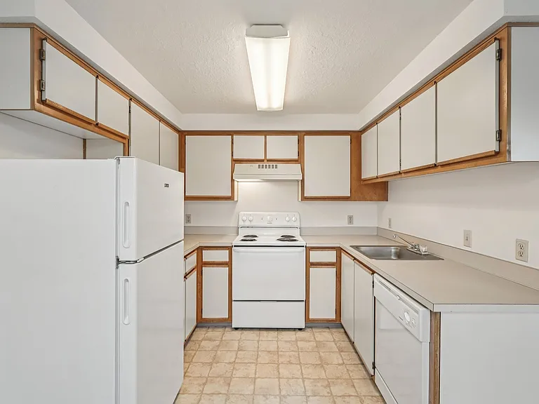 Fircrest Apartments — Photo 19