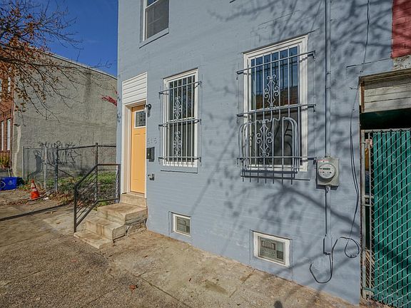 2nd image of 515 McKean St