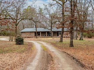 2637 Spring St, Hot Springs, AR 71901