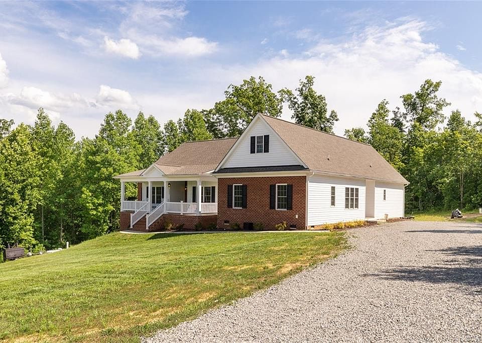 1st image of 111 Anderson Mill Dr