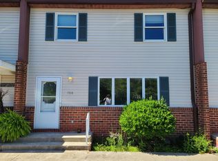 708 Chert Ln, Beckley, WV 25801
