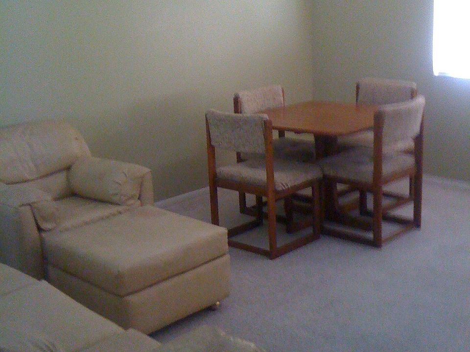 Furnished studio