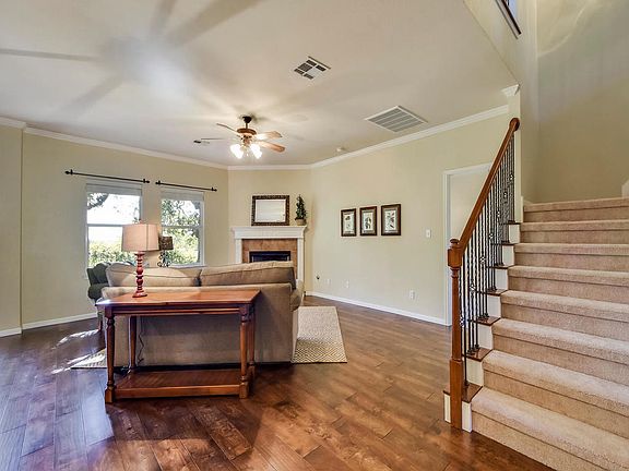 5th image of 9421 Eagle Knoll Dr