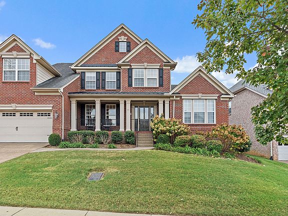 3rd image of 8817 Ivy Mount Ln