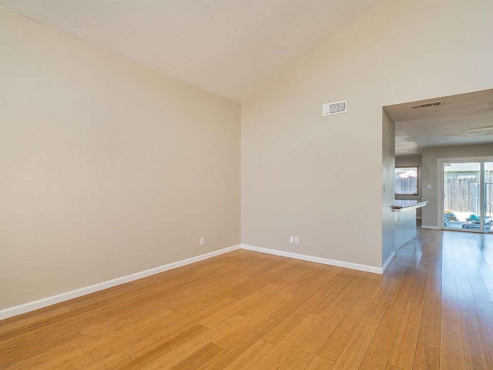 1st image of 1453 Dunigan Pl