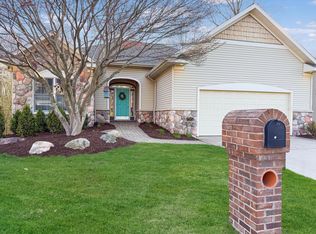 4005 Timberland Dr SE, Grand Rapids, MI 49508