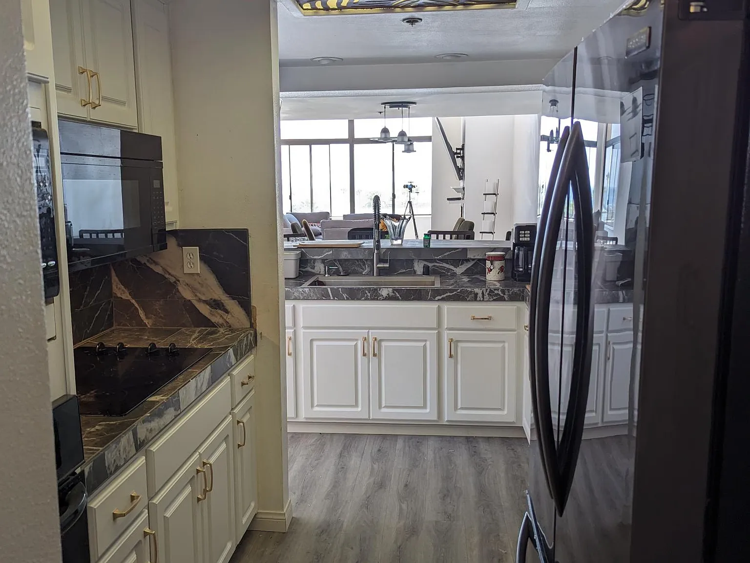 110 The Vlg — Photo 2