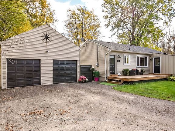 2nd image of 2695 Cumberland Rd