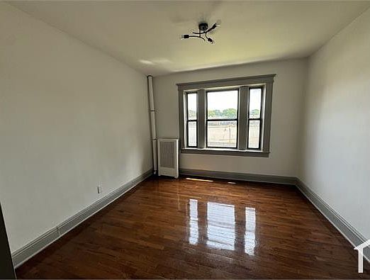 3rd image of 70 N Grove St #2