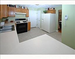 1st image of 11 Remington Farm Dr