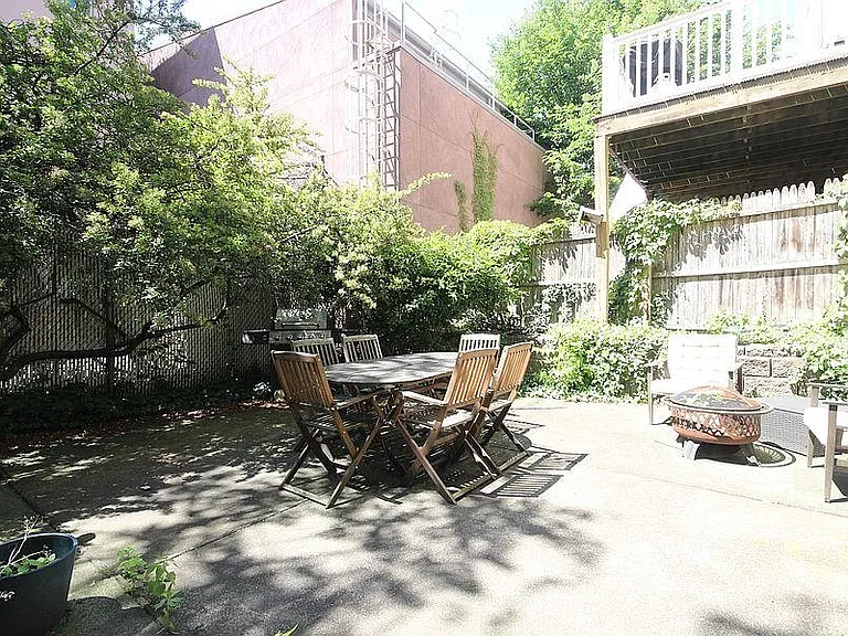 602 Monroe St #2 — Photo 14