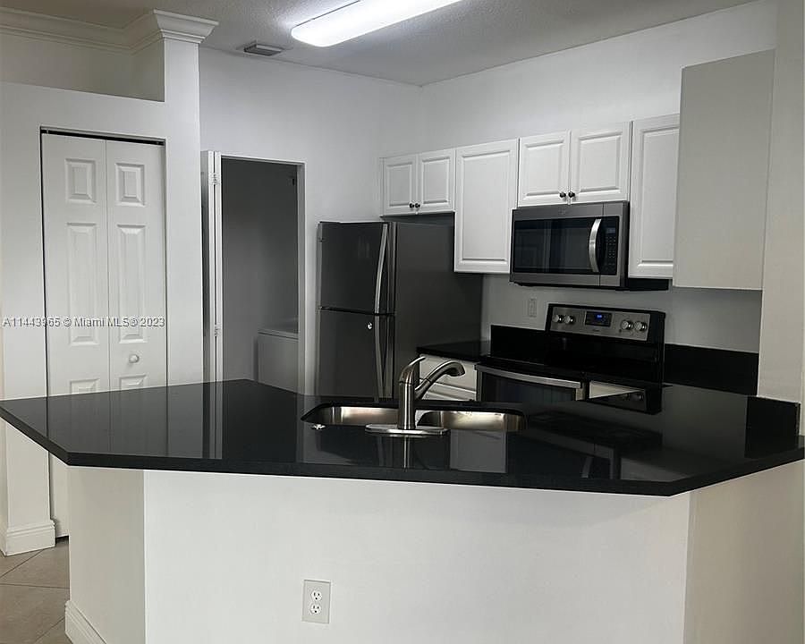 1st image of 4602 SW 160th Ave APT 519