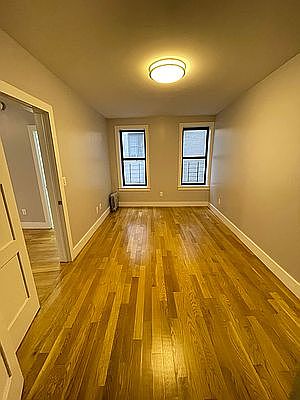 5th image of 105 Haven Ave APT 3K