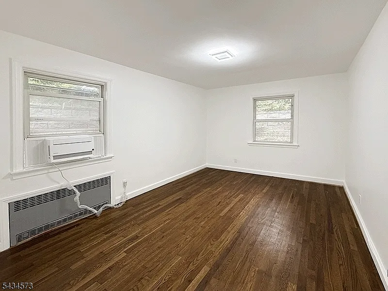 1 bed, 1.0 bath, $1,900 — Photo 4