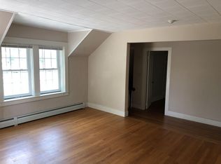 206 King St #2, Northampton, MA 01060