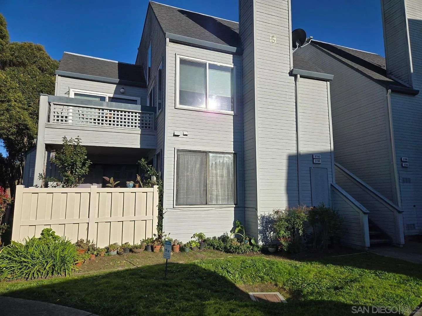 3784 Stoneglen N, Richmond, CA 94806 | MLS #250045817 | Zillow